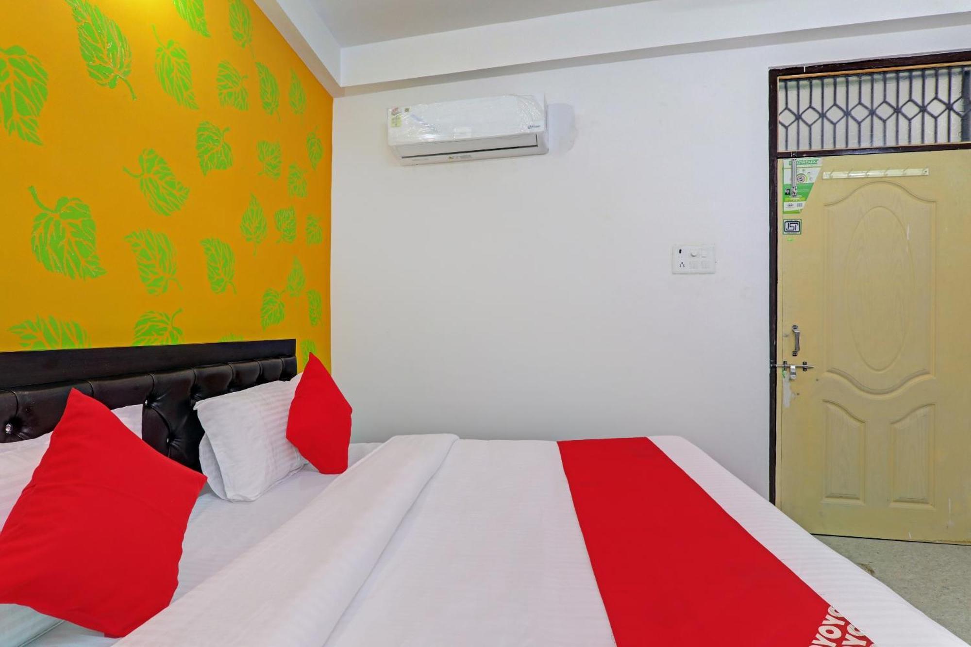Hotel O Sparrow Nest Варанасі Екстер'єр фото